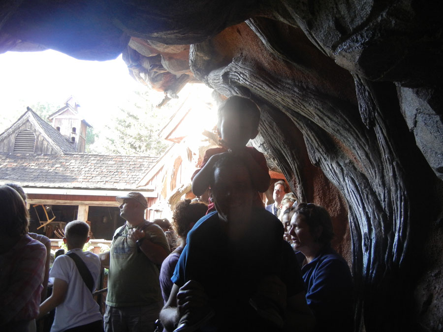 Disneyland Splash Mountain Pictures